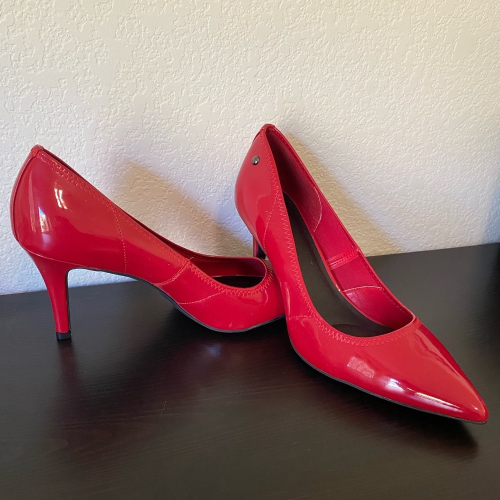 Simply Vera Wang Red Heels